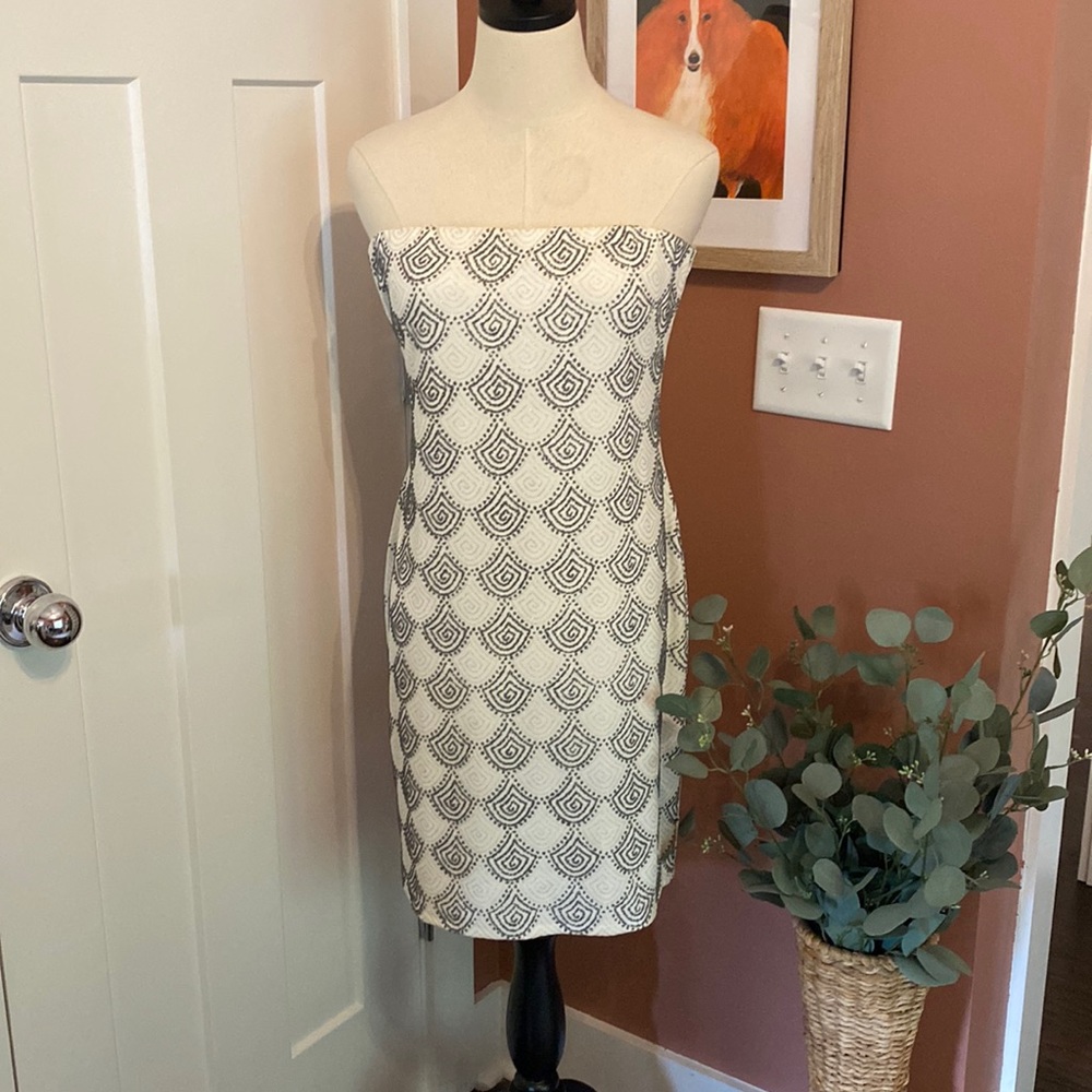 Alexia Admor NY strapless beaded L winter white gray silver mini lined dress